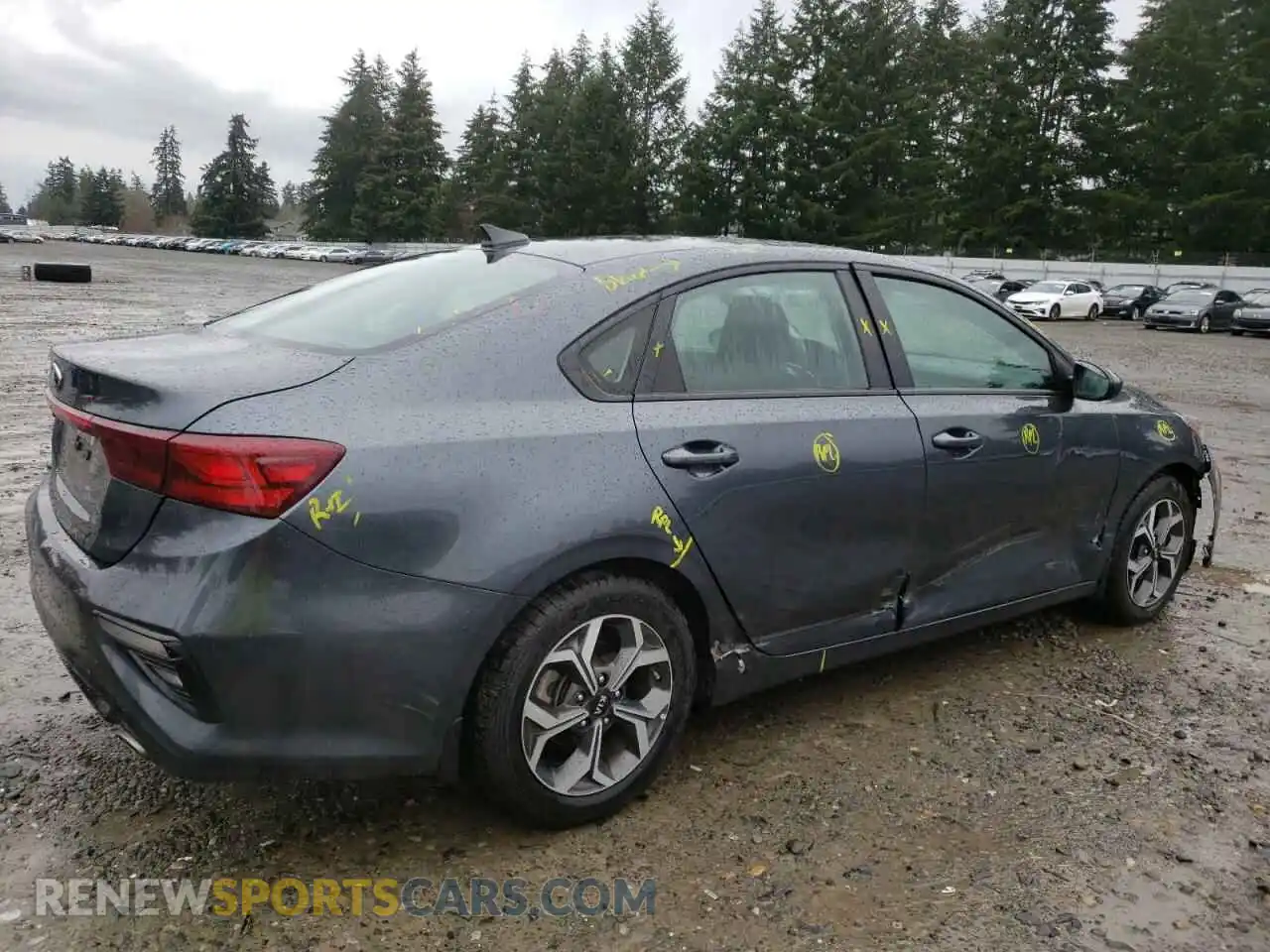 3 Photograph of a damaged car 3KPF24AD2LE185158 KIA FORTE 2020