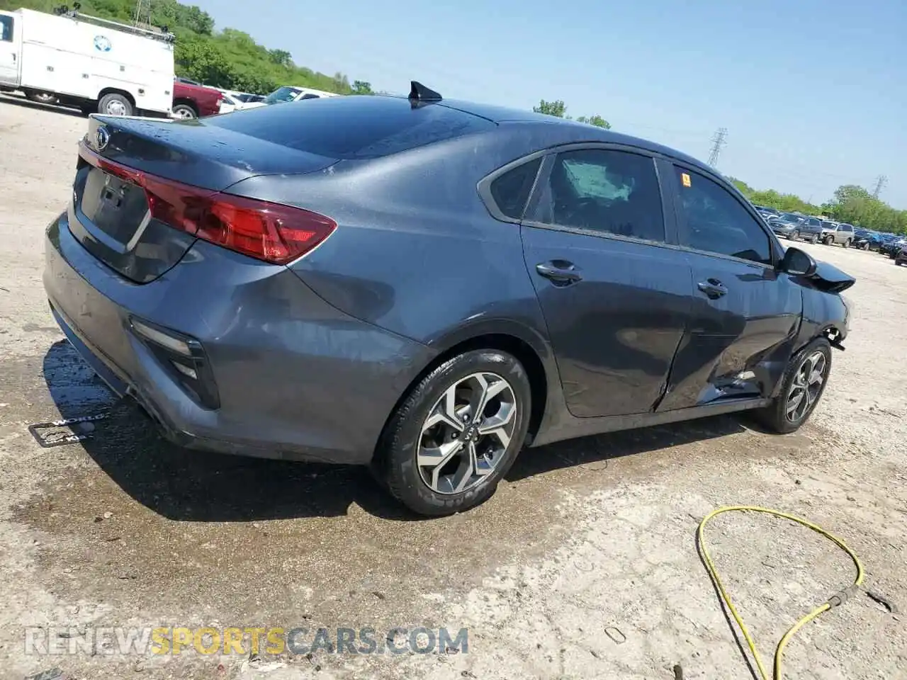 3 Photograph of a damaged car 3KPF24AD2LE238991 KIA FORTE 2020