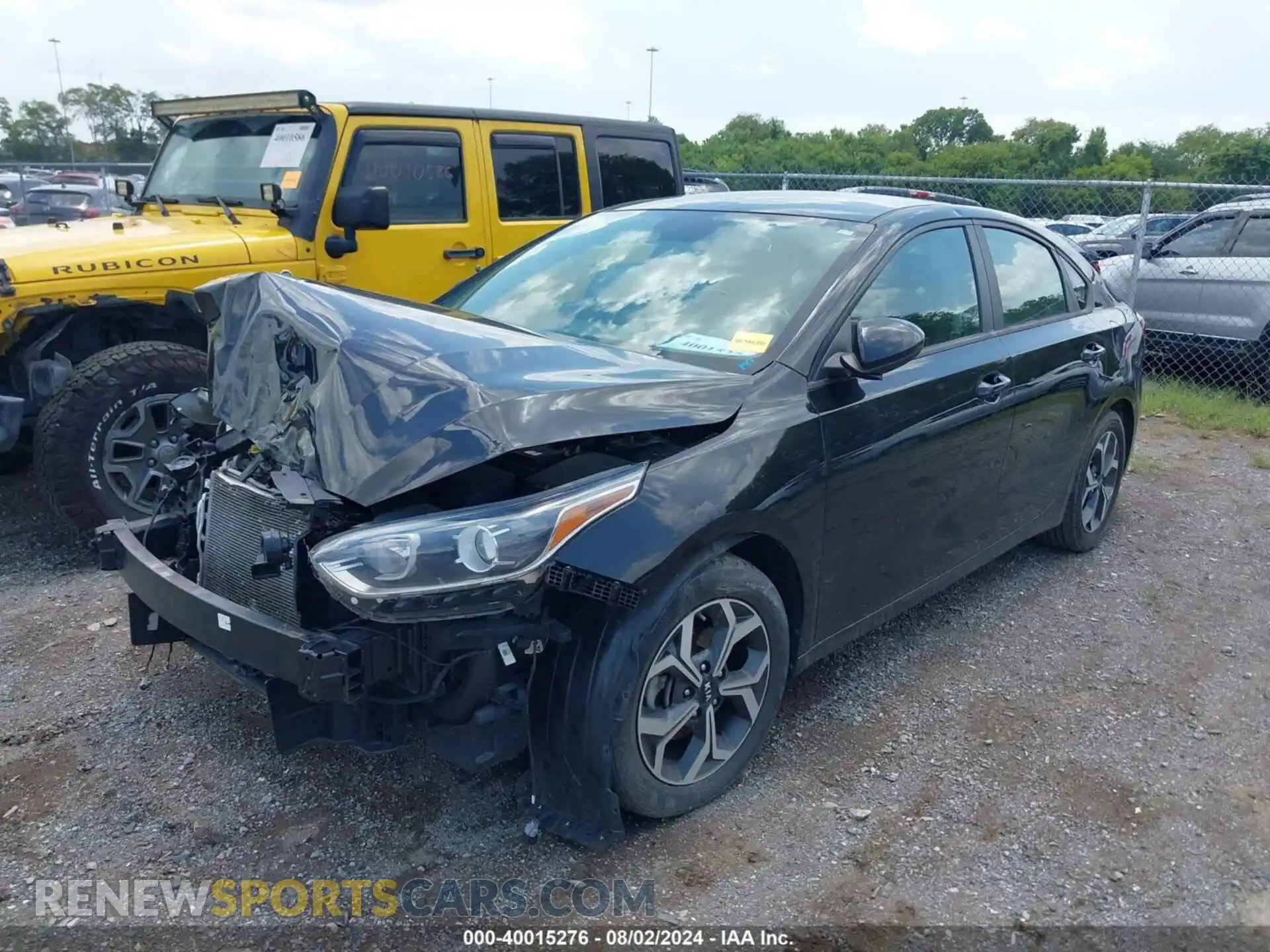2 fotografías del automóvil dañado 3KPF24AD2LE247335 KIA FORTE 2020