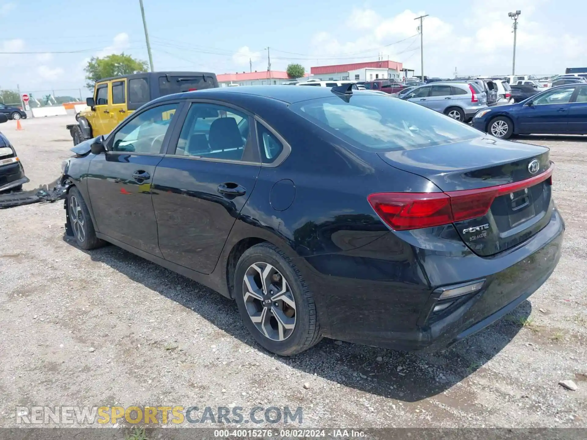 3 fotografías del automóvil dañado 3KPF24AD2LE247335 KIA FORTE 2020