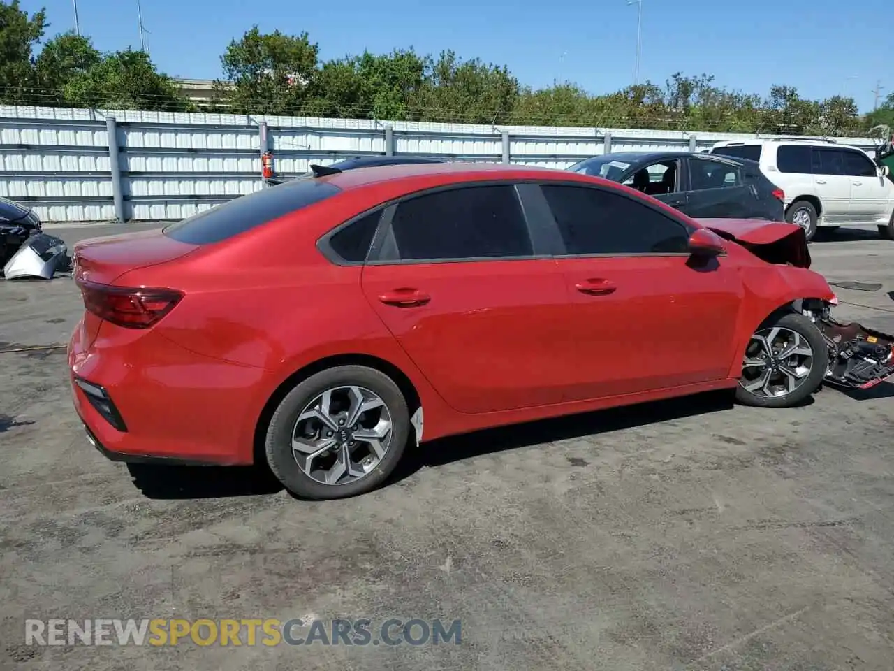 3 Photograph of a damaged car 3KPF24AD3LE166375 KIA FORTE 2020