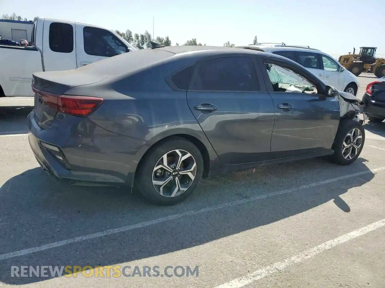 3 Photograph of a damaged car 3KPF24AD3LE179949 KIA FORTE 2020