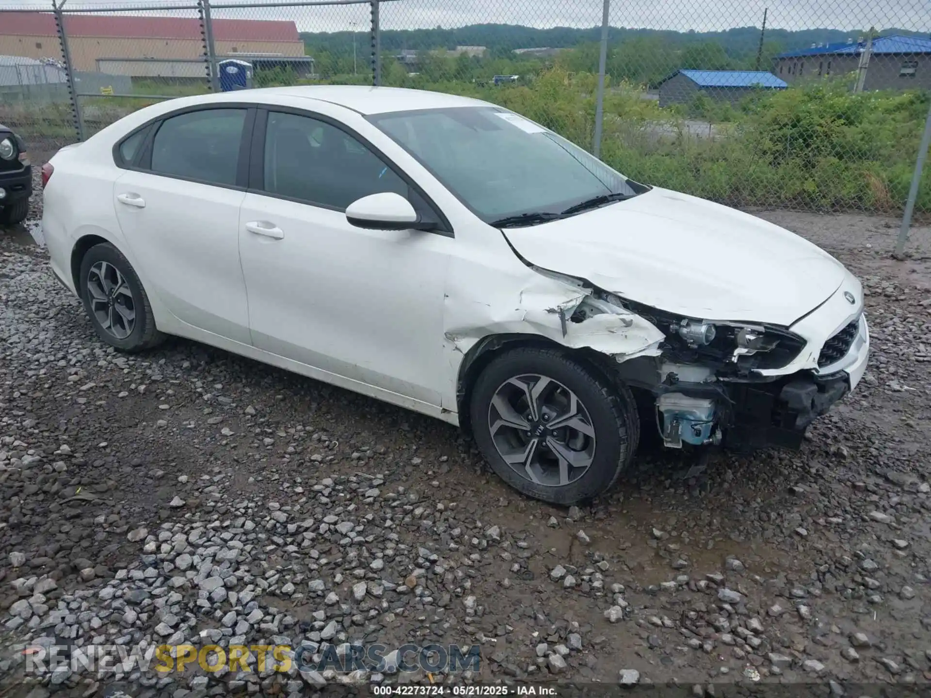 1 Photograph of a damaged car 3KPF24AD3LE194032 KIA FORTE 2020