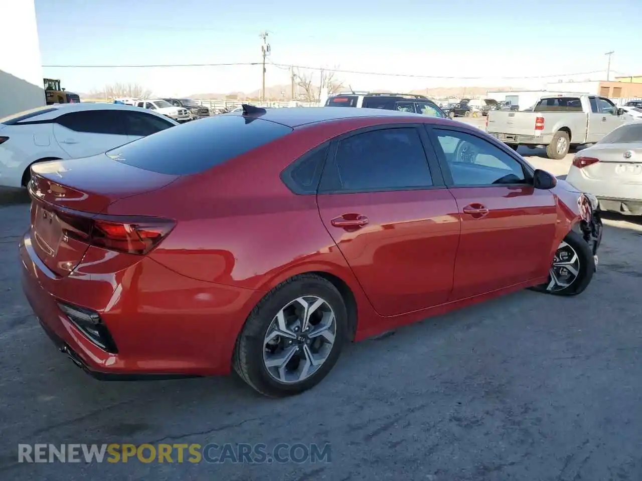 3 Photograph of a damaged car 3KPF24AD3LE220225 KIA FORTE 2020