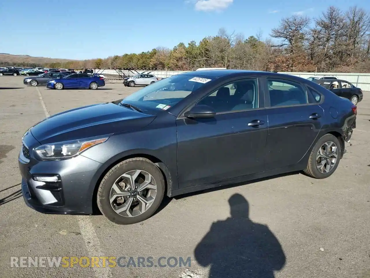 1 Photograph of a damaged car 3KPF24AD4LE146524 KIA FORTE 2020