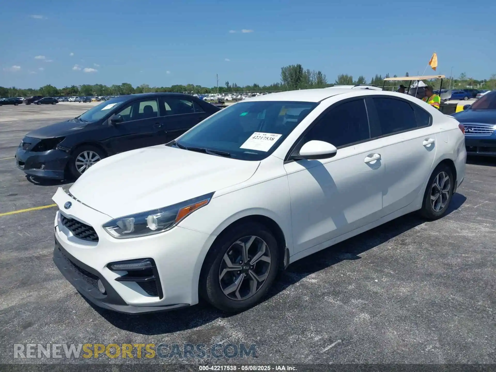 2 Photograph of a damaged car 3KPF24AD4LE214109 KIA FORTE 2020
