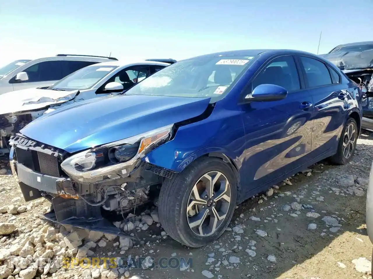 1 Photograph of a damaged car 3KPF24AD4LE229158 KIA FORTE 2020
