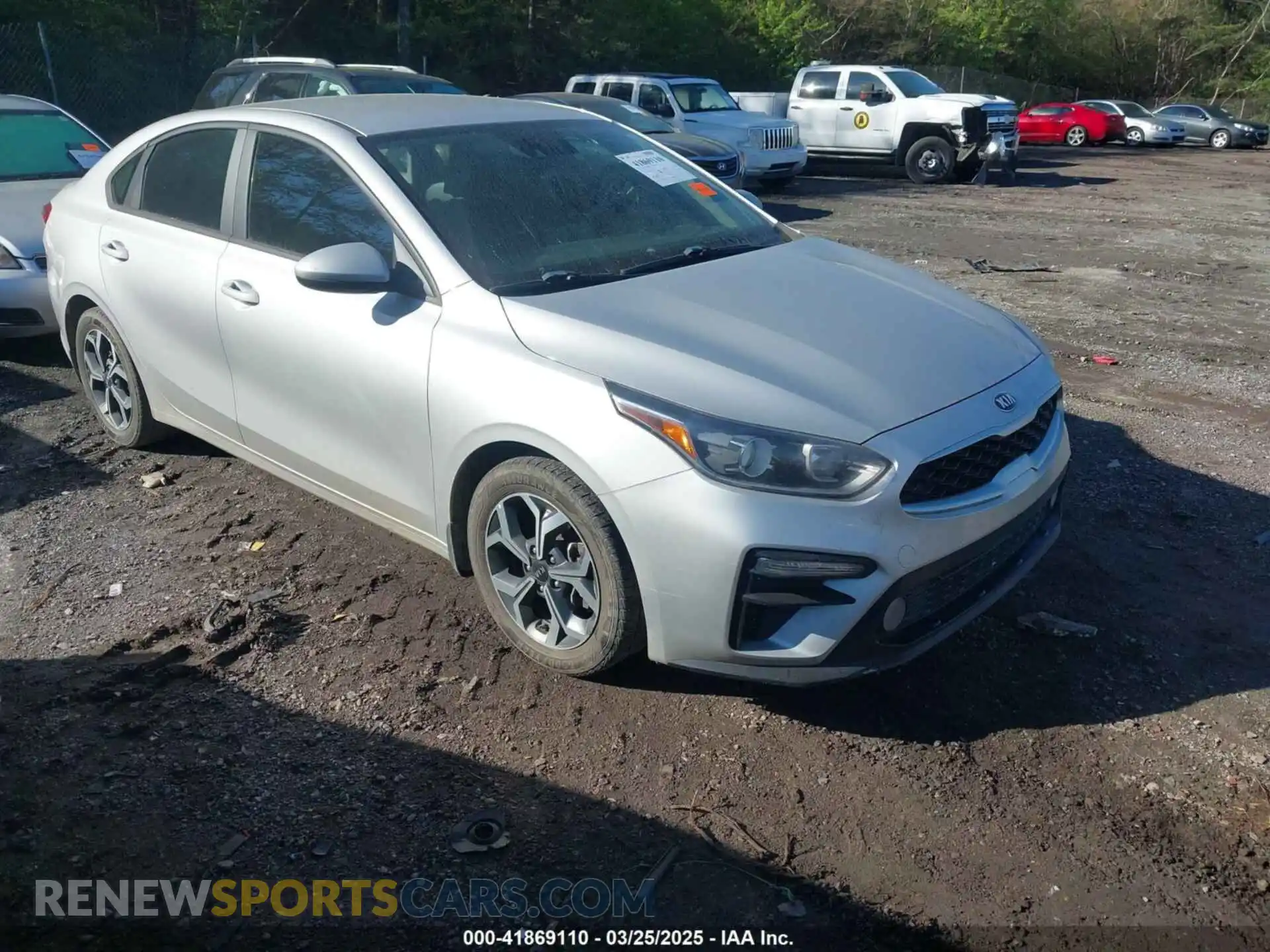 1 Photograph of a damaged car 3KPF24AD4LE241083 KIA FORTE 2020