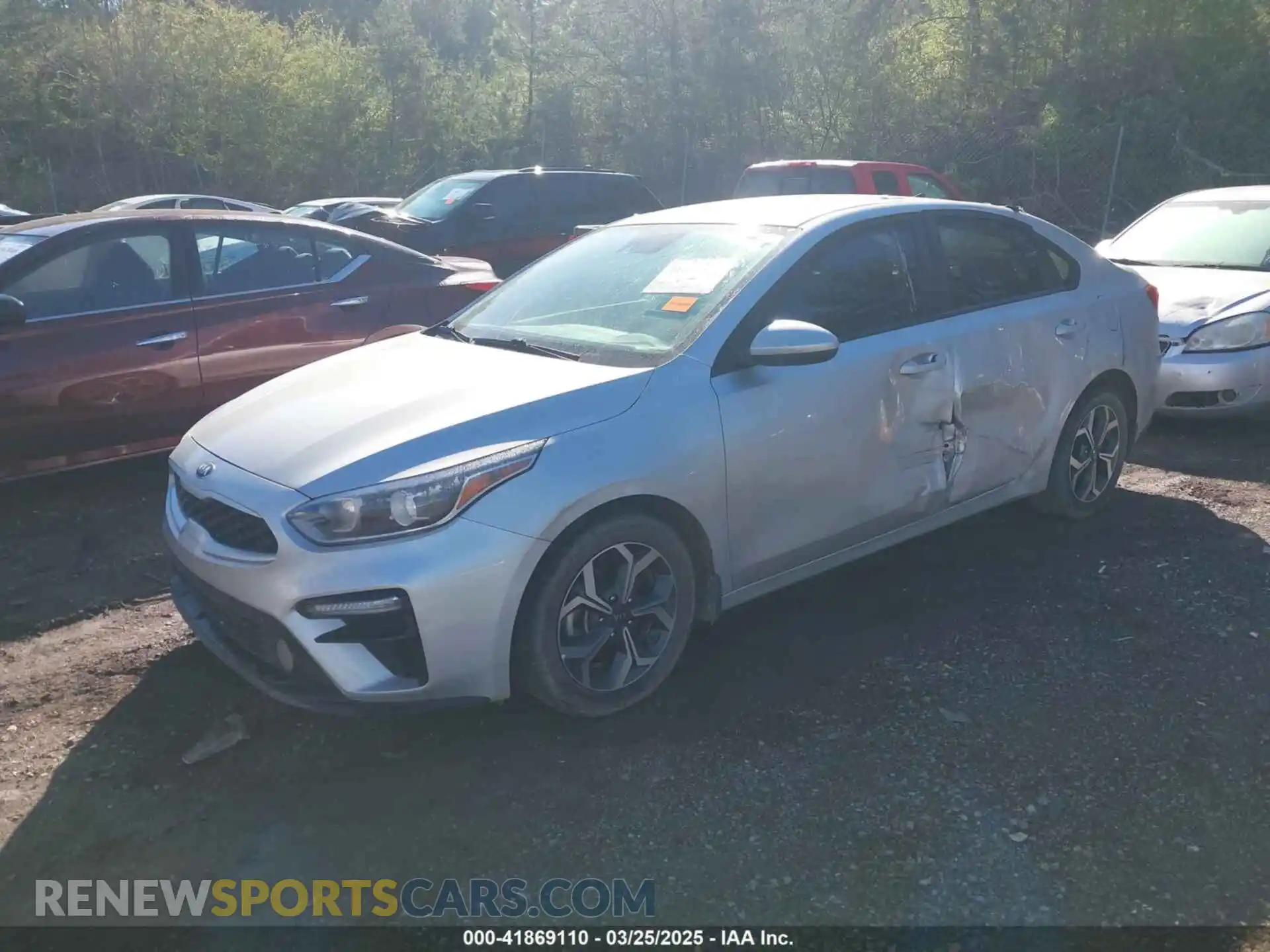 2 Photograph of a damaged car 3KPF24AD4LE241083 KIA FORTE 2020