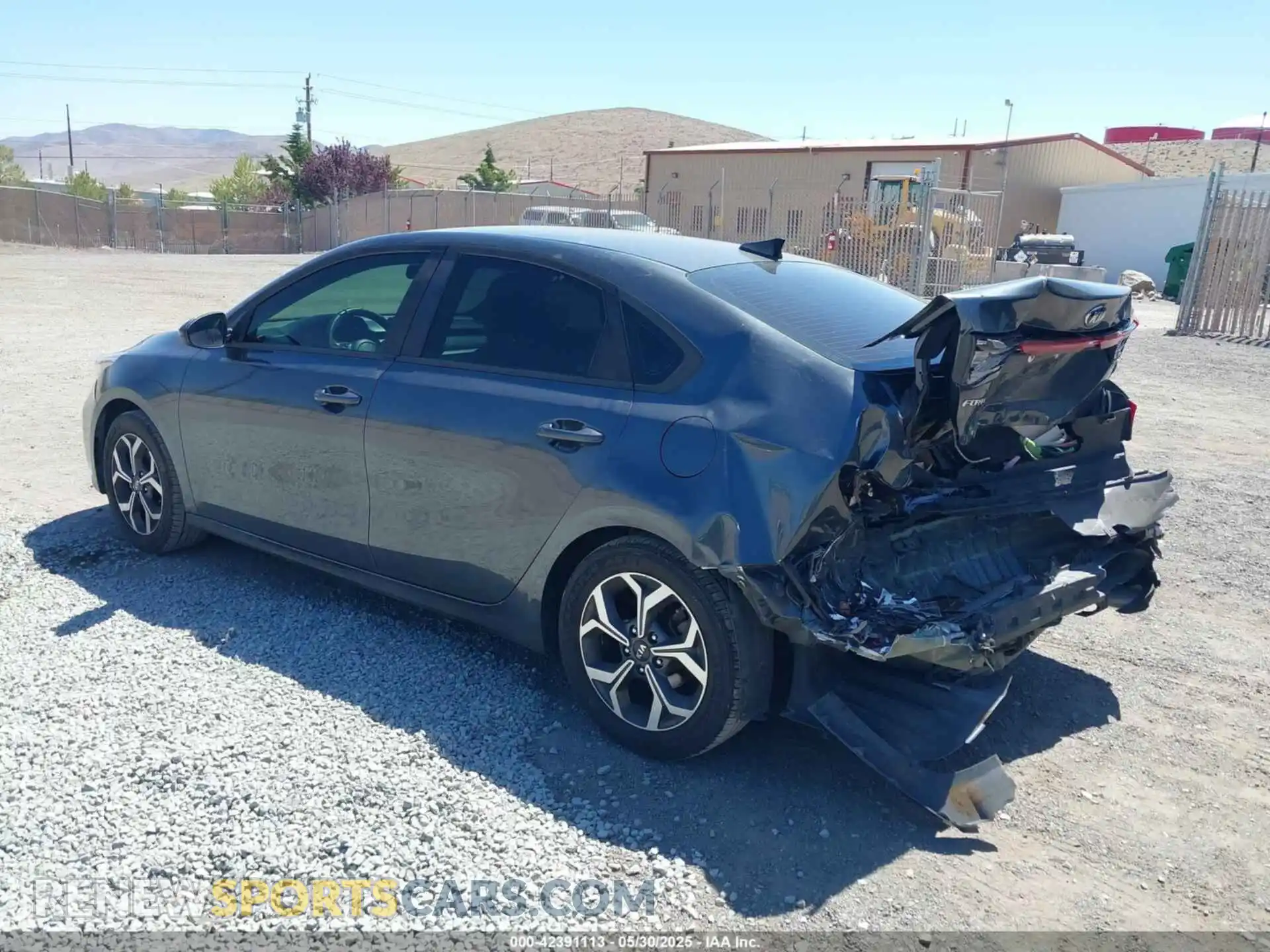 3 Photograph of a damaged car 3KPF24AD5LE152879 KIA FORTE 2020