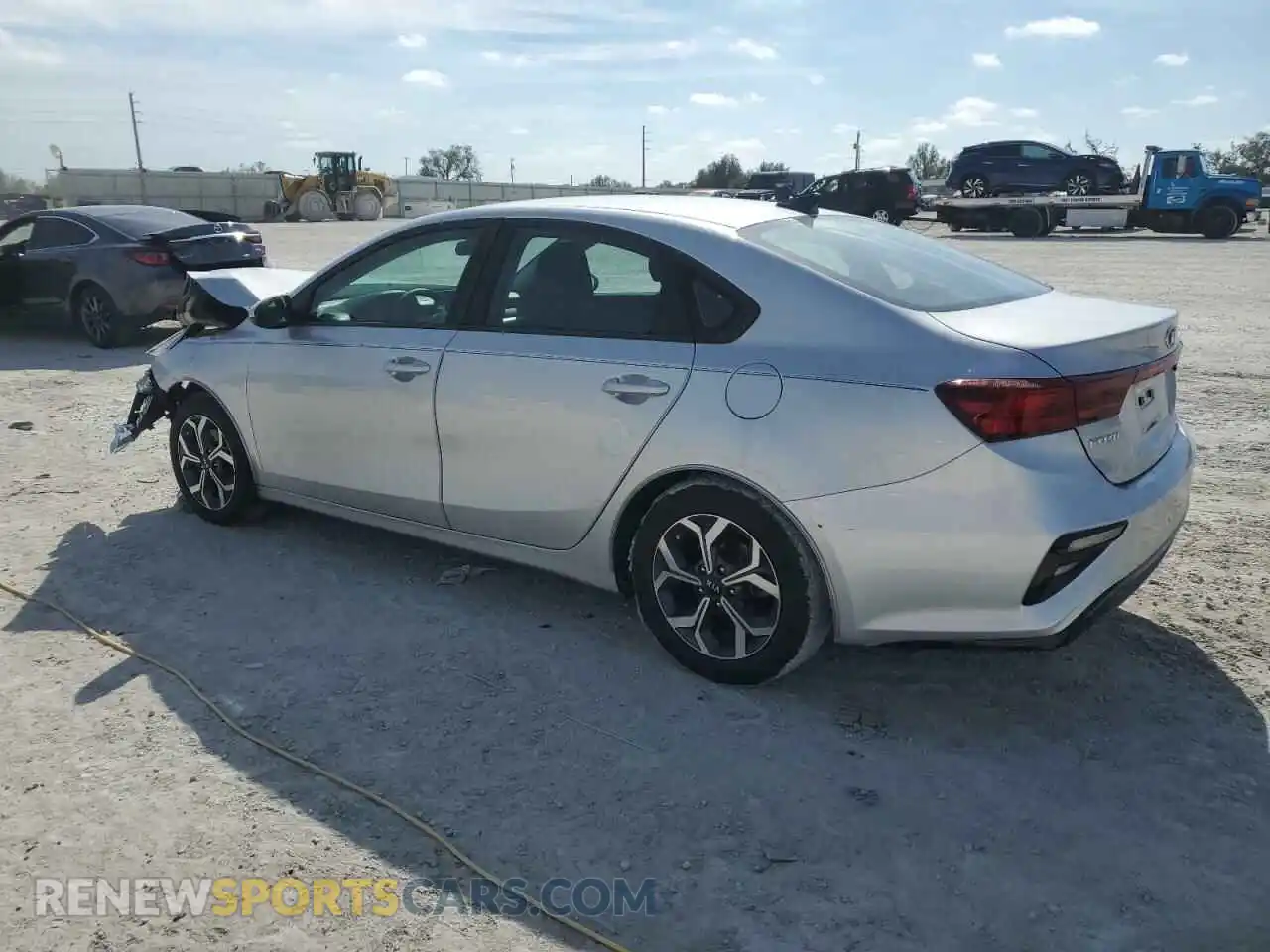 2 Photograph of a damaged car 3KPF24AD5LE186126 KIA FORTE 2020