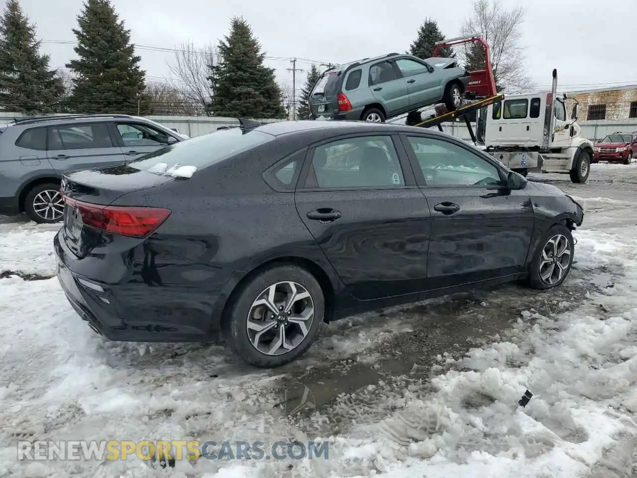 3 Photograph of a damaged car 3KPF24AD5LE223756 KIA FORTE 2020