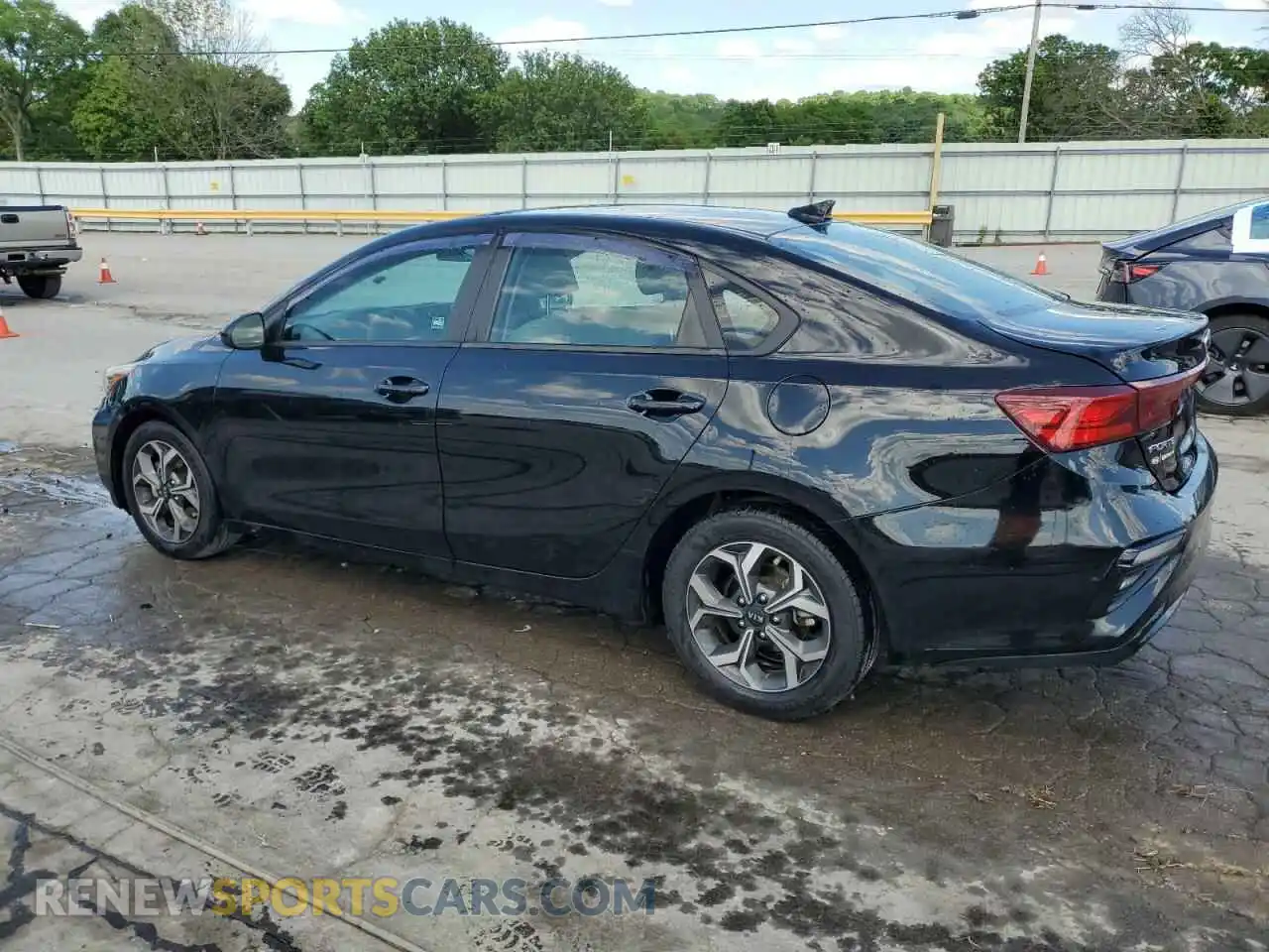 2 fotografías del automóvil dañado 3KPF24AD5LE247250 KIA FORTE 2020