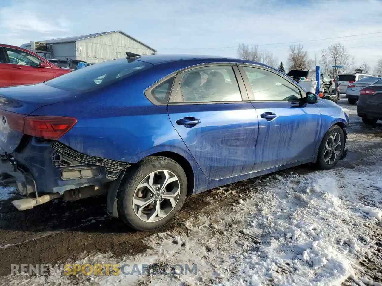 3 Photograph of a damaged car 3KPF24AD5LE260824 KIA FORTE 2020