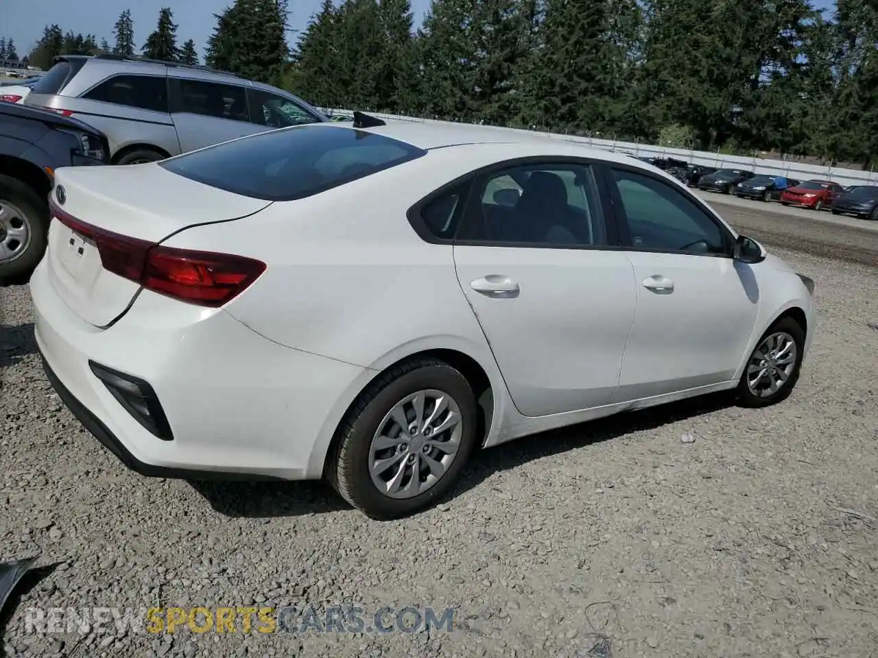 3 Photograph of a damaged car 3KPF24AD6LE189455 KIA FORTE 2020