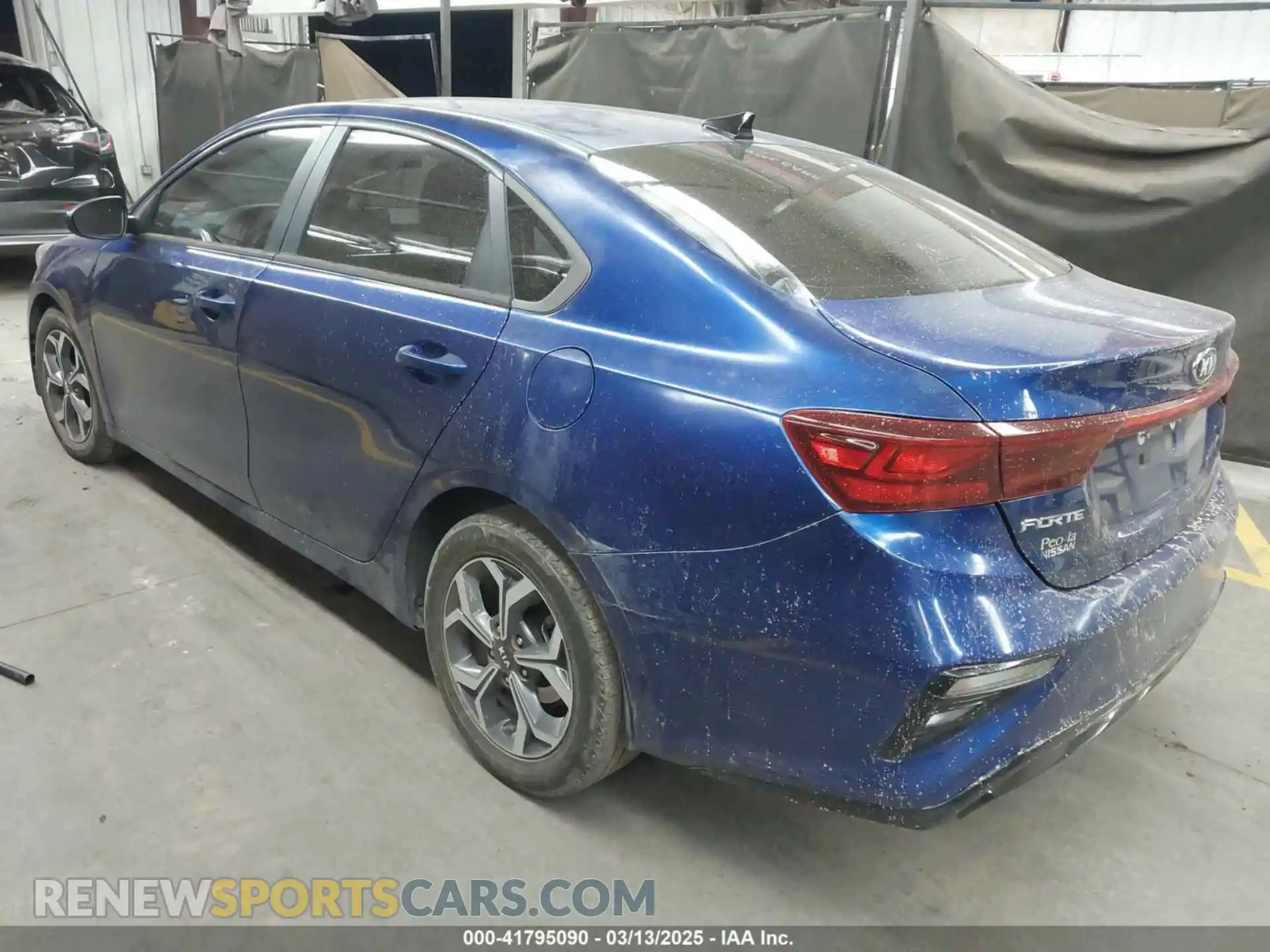 3 Photograph of a damaged car 3KPF24AD6LE229162 KIA FORTE 2020