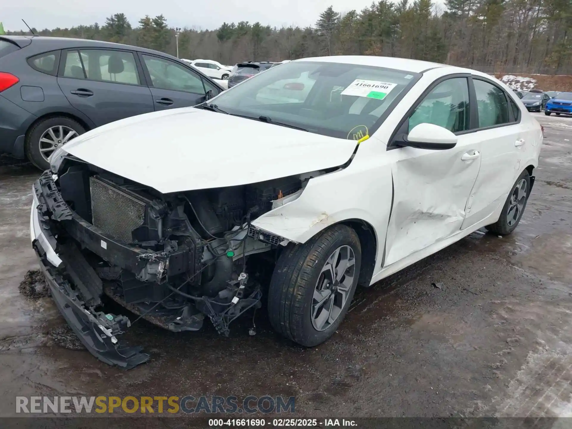 2 Photograph of a damaged car 3KPF24AD6LE246625 KIA FORTE 2020