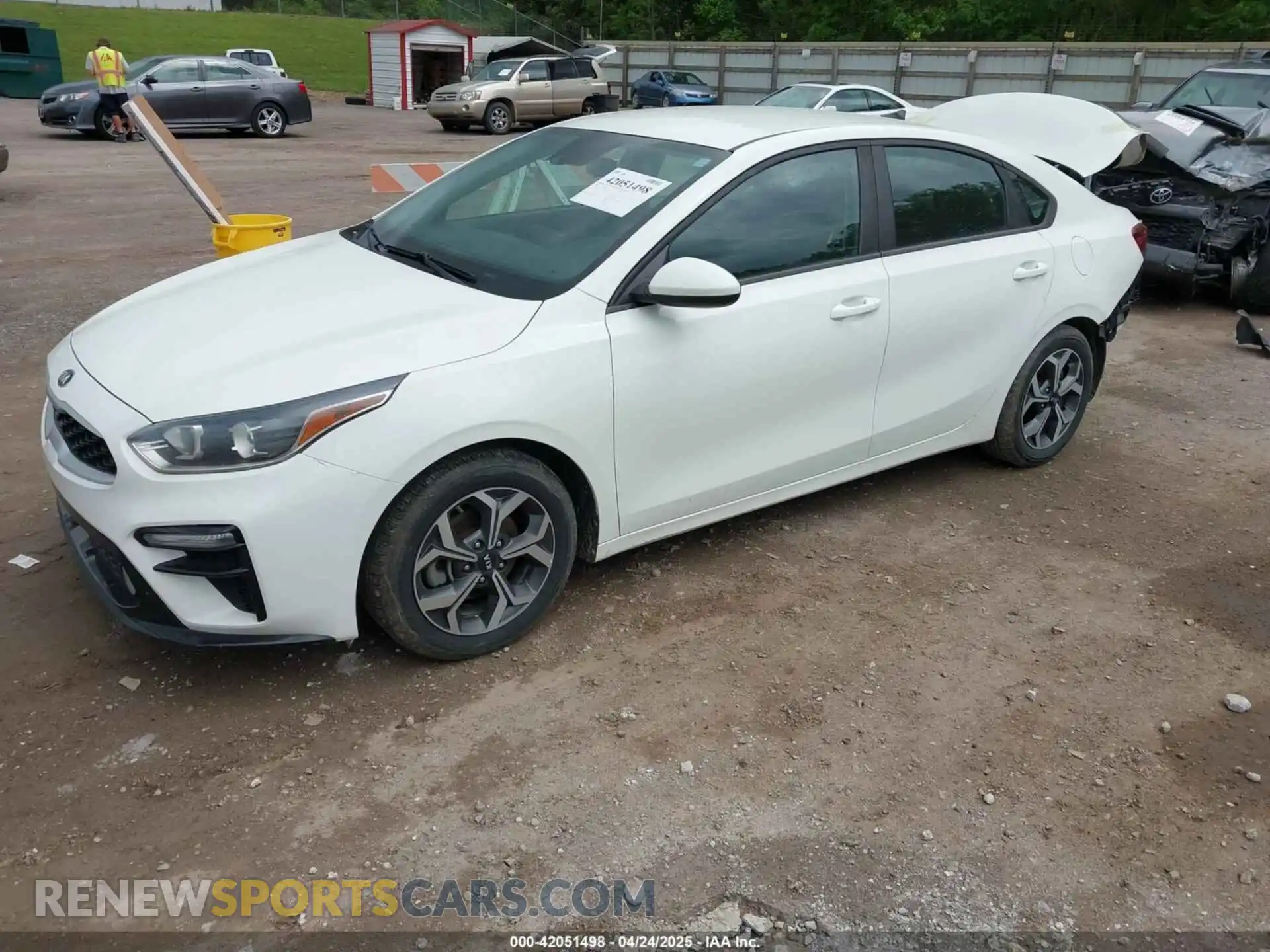 2 Photograph of a damaged car 3KPF24AD7LE142998 KIA FORTE 2020