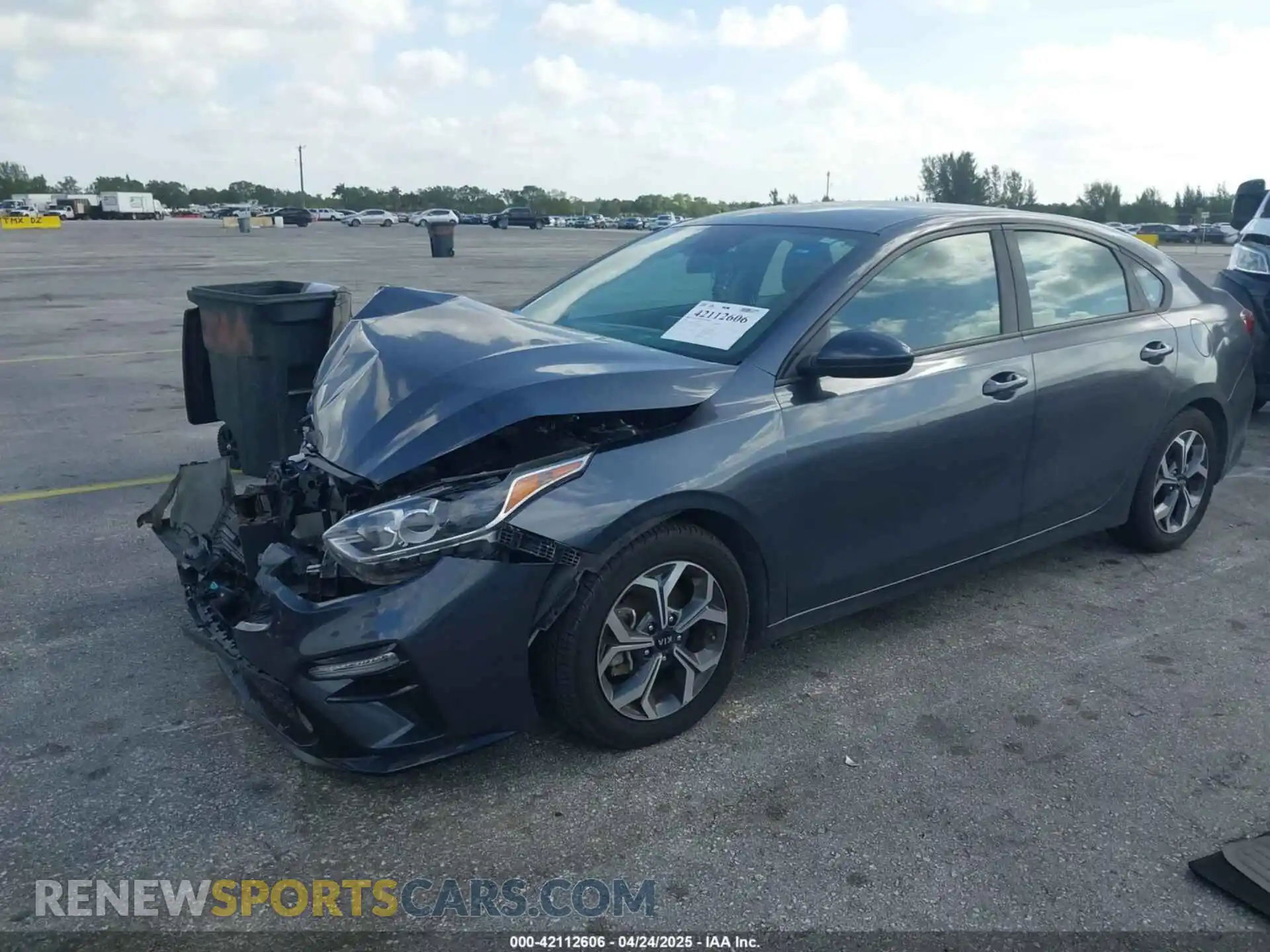 2 Photograph of a damaged car 3KPF24AD7LE164841 KIA FORTE 2020