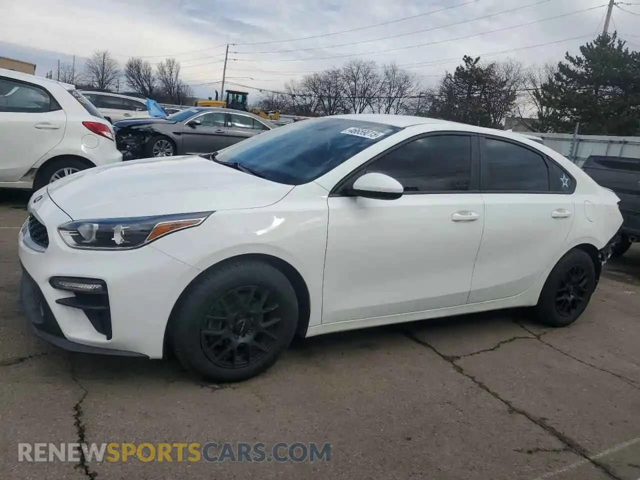 1 Photograph of a damaged car 3KPF24AD7LE173846 KIA FORTE 2020