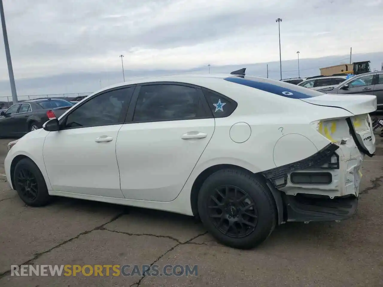 2 Photograph of a damaged car 3KPF24AD7LE173846 KIA FORTE 2020