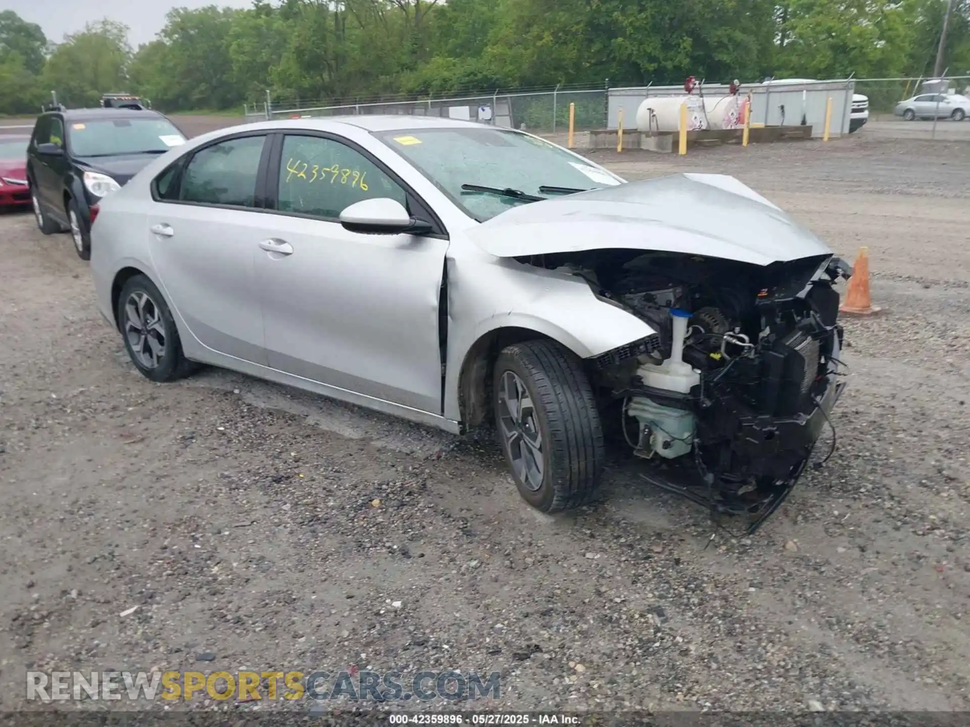 1 Photograph of a damaged car 3KPF24AD7LE198505 KIA FORTE 2020