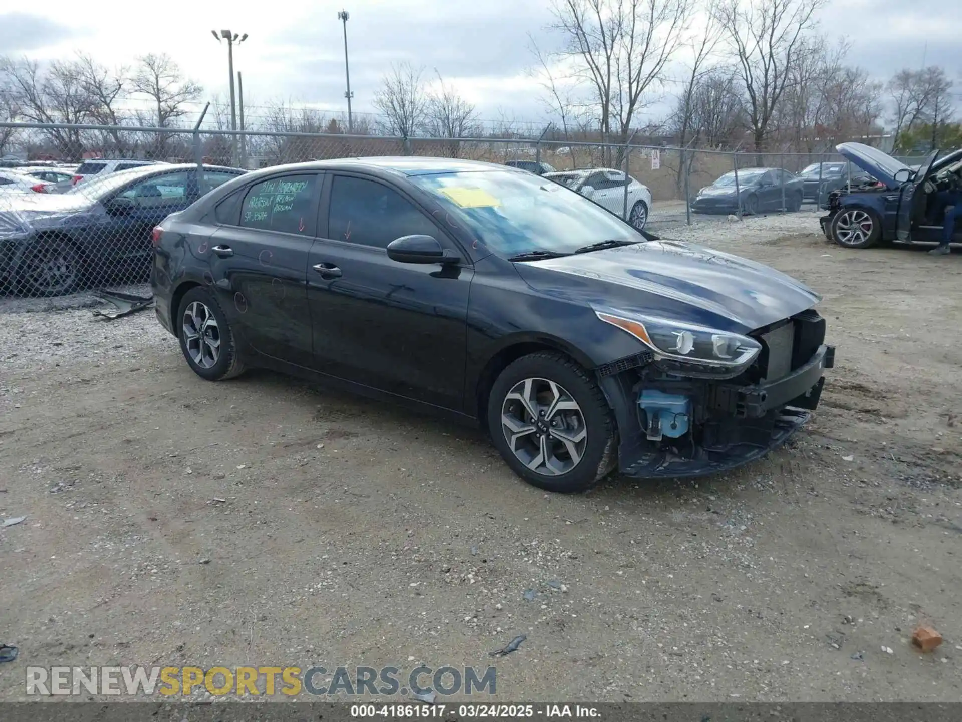 1 Photograph of a damaged car 3KPF24AD7LE205405 KIA FORTE 2020