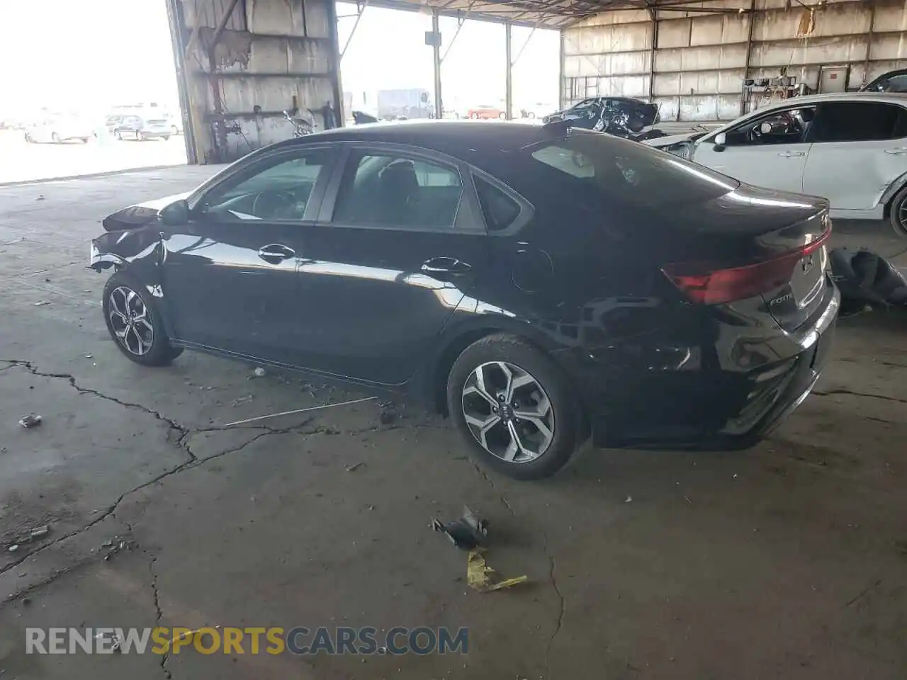 2 Photograph of a damaged car 3KPF24AD7LE241725 KIA FORTE 2020