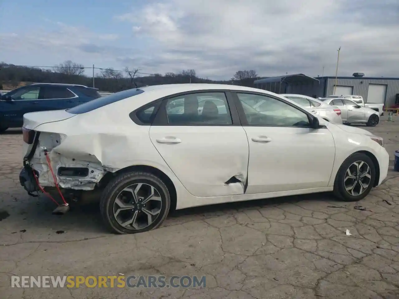 3 Фотография поврежденного автомобиля 3KPF24AD7LE245919 KIA FORTE 2020