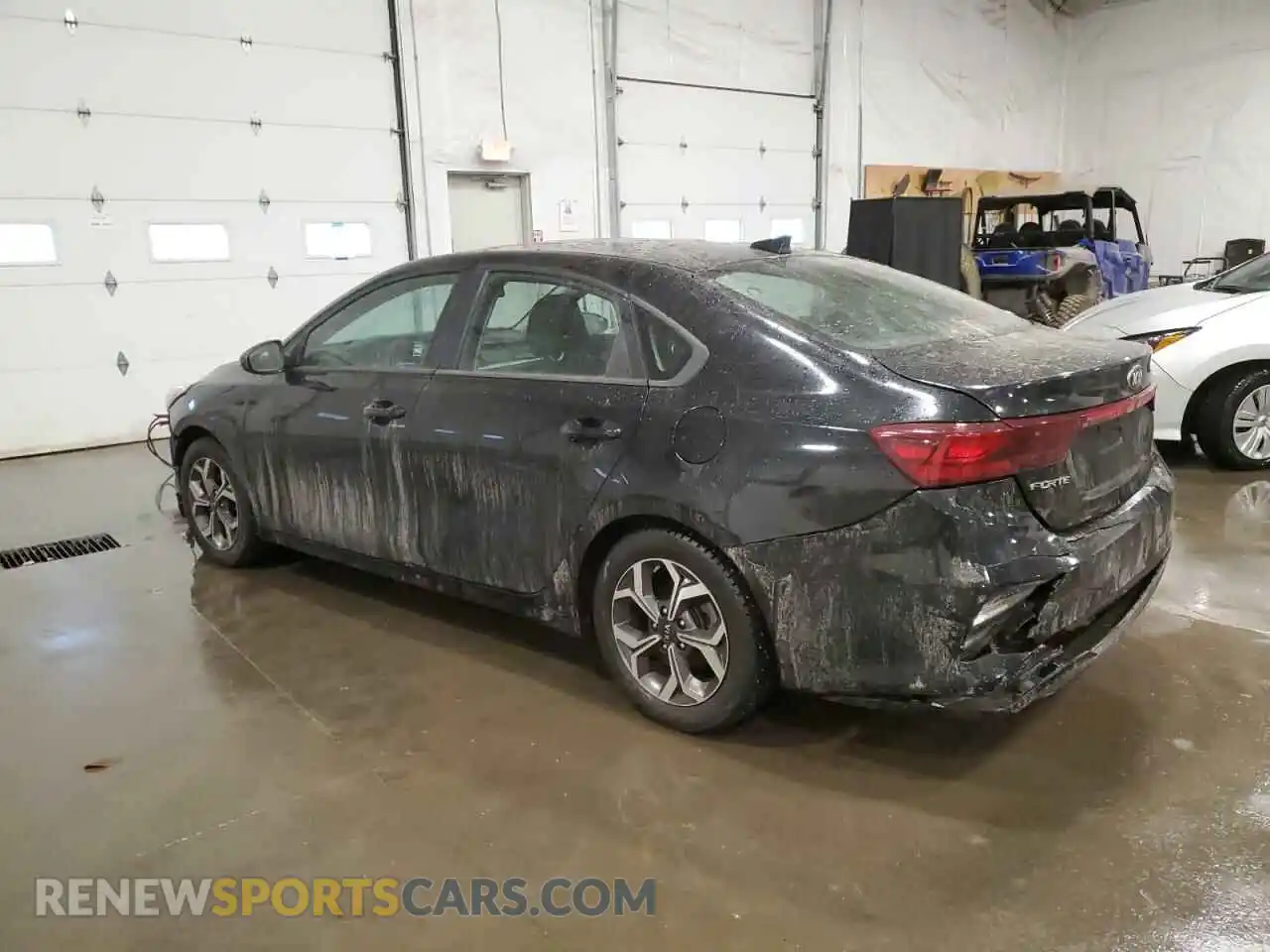 2 Photograph of a damaged car 3KPF24AD8LE160975 KIA FORTE 2020