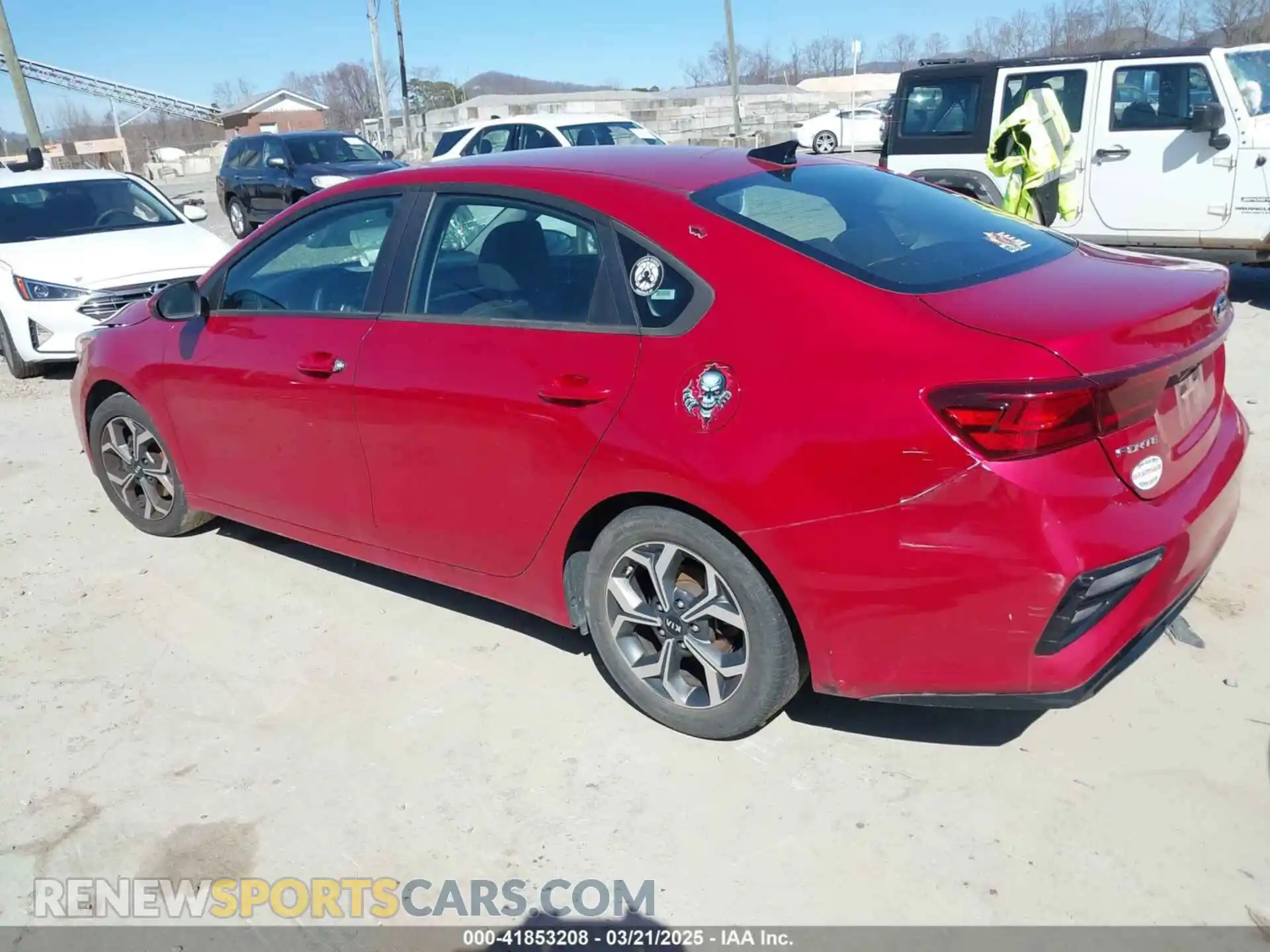 3 Photograph of a damaged car 3KPF24AD8LE182202 KIA FORTE 2020