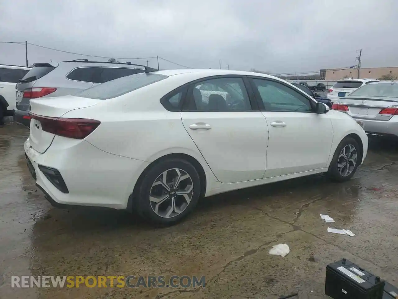 3 Фотография поврежденного автомобиля 3KPF24AD8LE184404 KIA FORTE 2020
