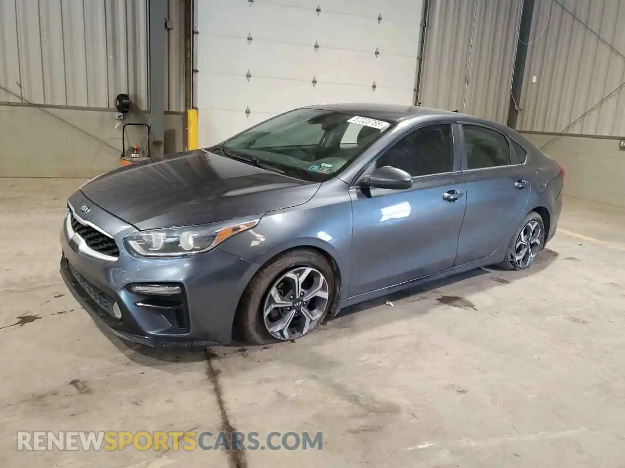 1 Photograph of a damaged car 3KPF24AD8LE194916 KIA FORTE 2020