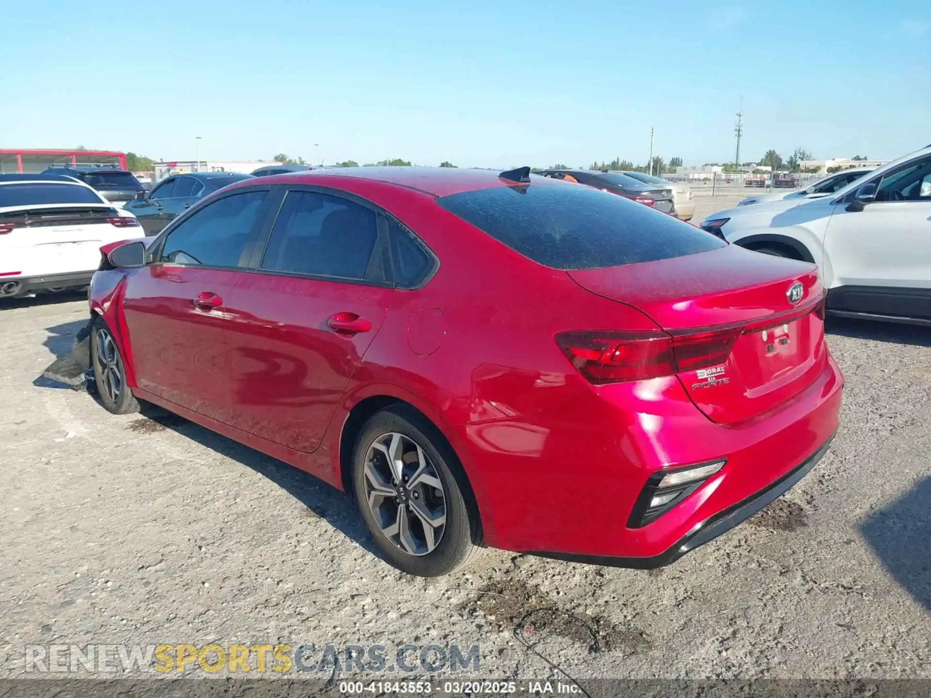 3 fotografías del automóvil dañado 3KPF24AD8LE212962 KIA FORTE 2020