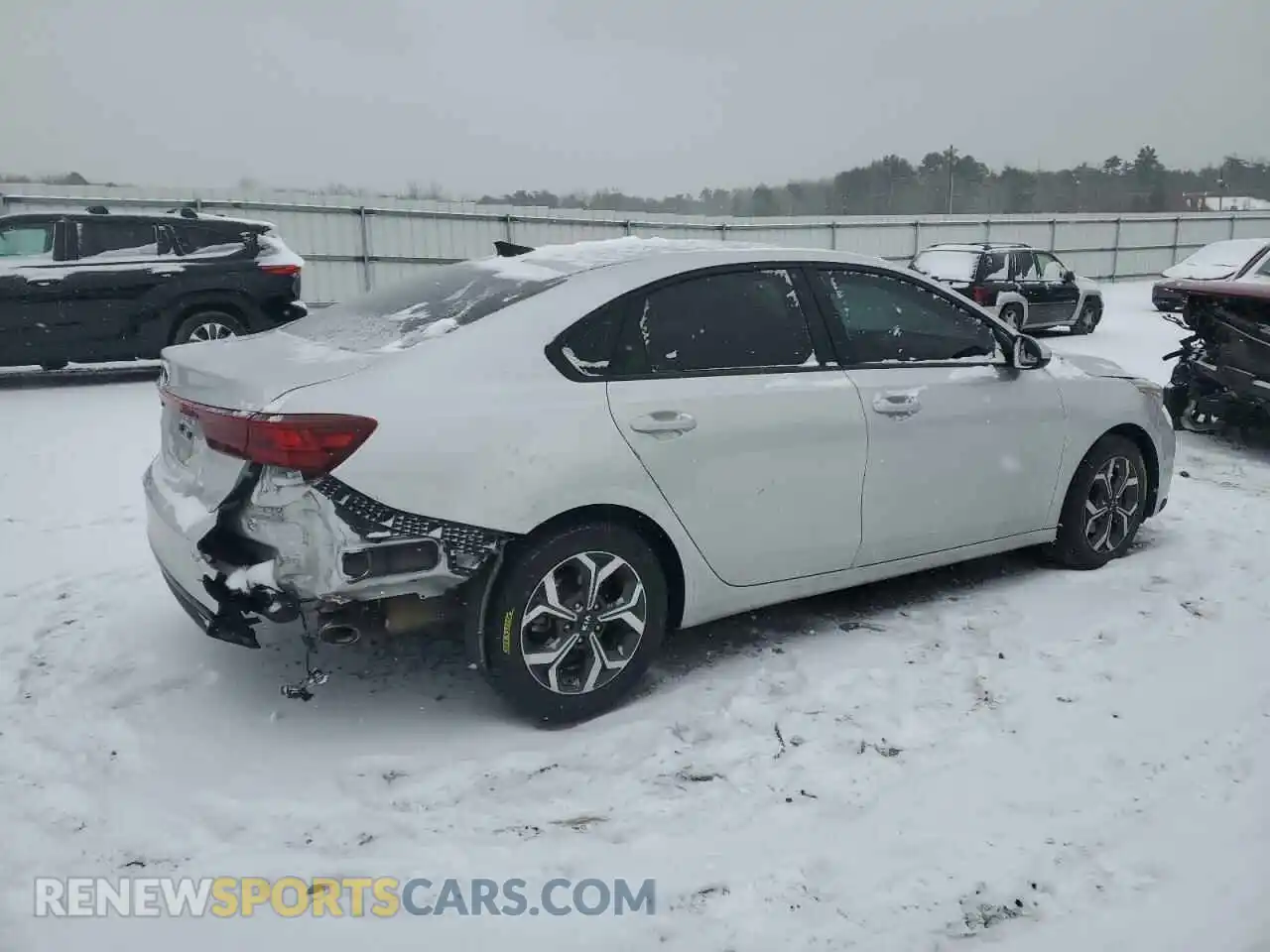 3 Photograph of a damaged car 3KPF24AD8LE236405 KIA FORTE 2020