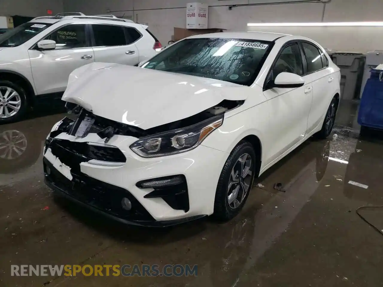 1 Photograph of a damaged car 3KPF24AD8LE240261 KIA FORTE 2020