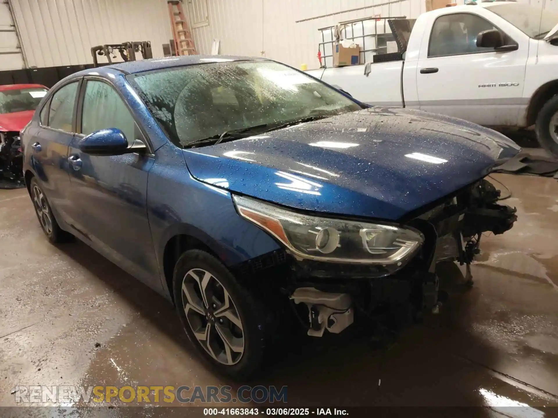 1 Photograph of a damaged car 3KPF24AD8LE242110 KIA FORTE 2020