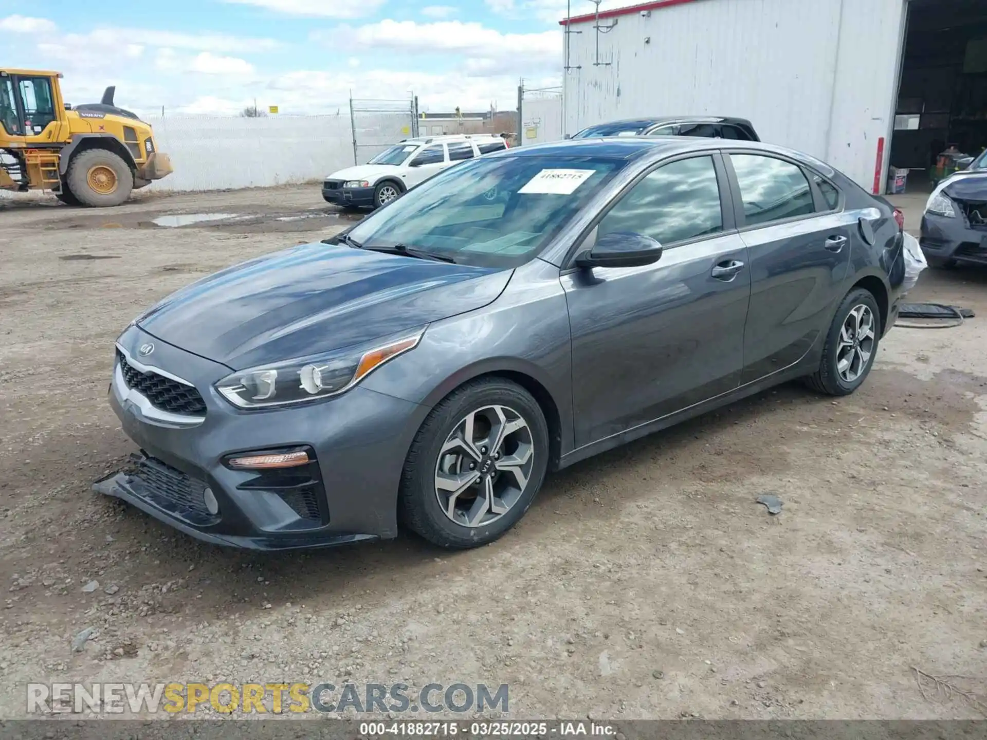 2 fotografías del automóvil dañado 3KPF24AD8LE243029 KIA FORTE 2020