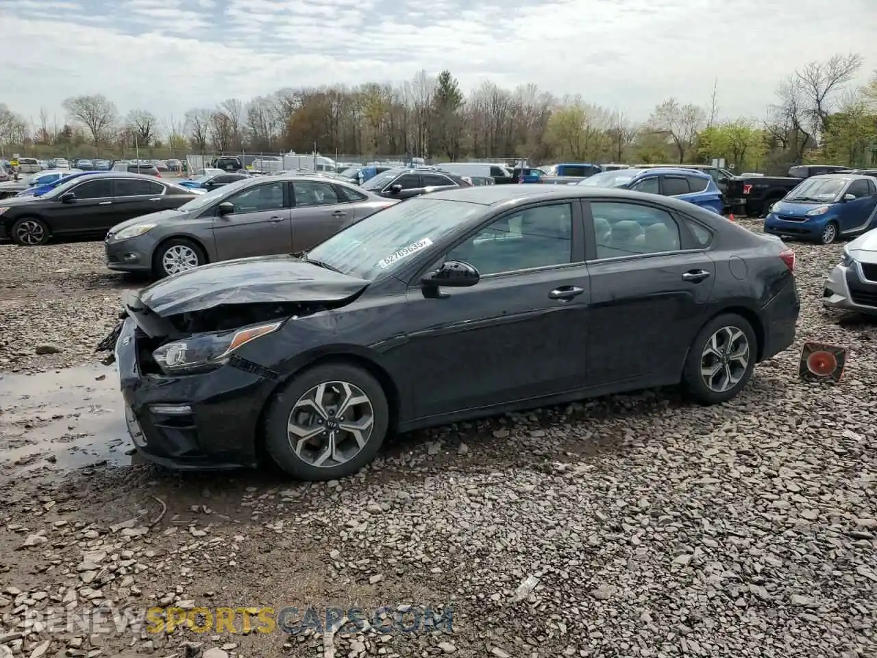 1 Photograph of a damaged car 3KPF24AD8LE253754 KIA FORTE 2020