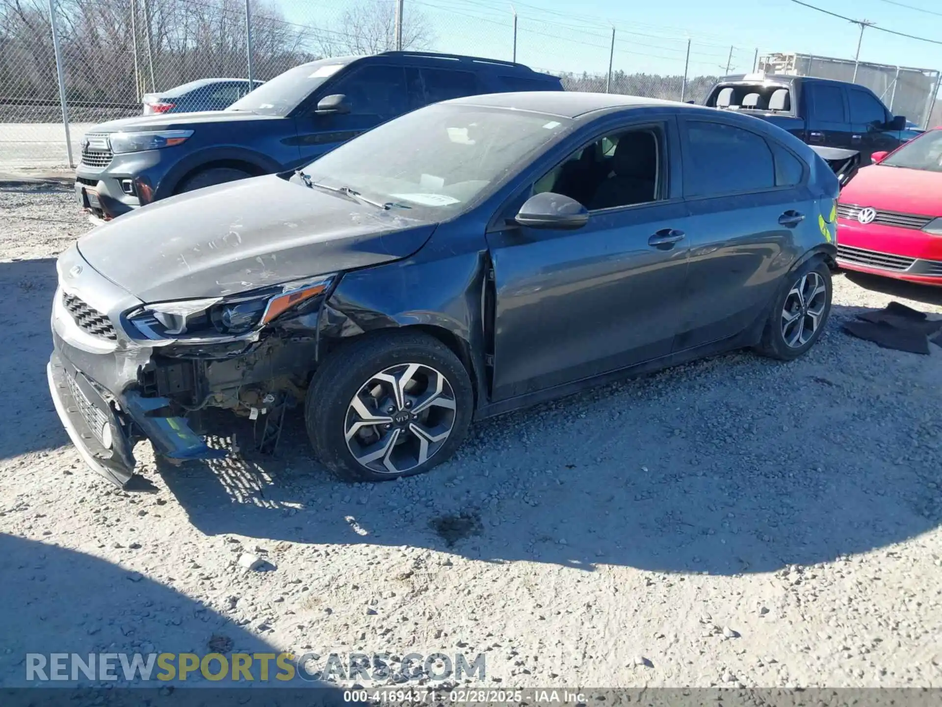 2 Photograph of a damaged car 3KPF24AD9LE140993 KIA FORTE 2020