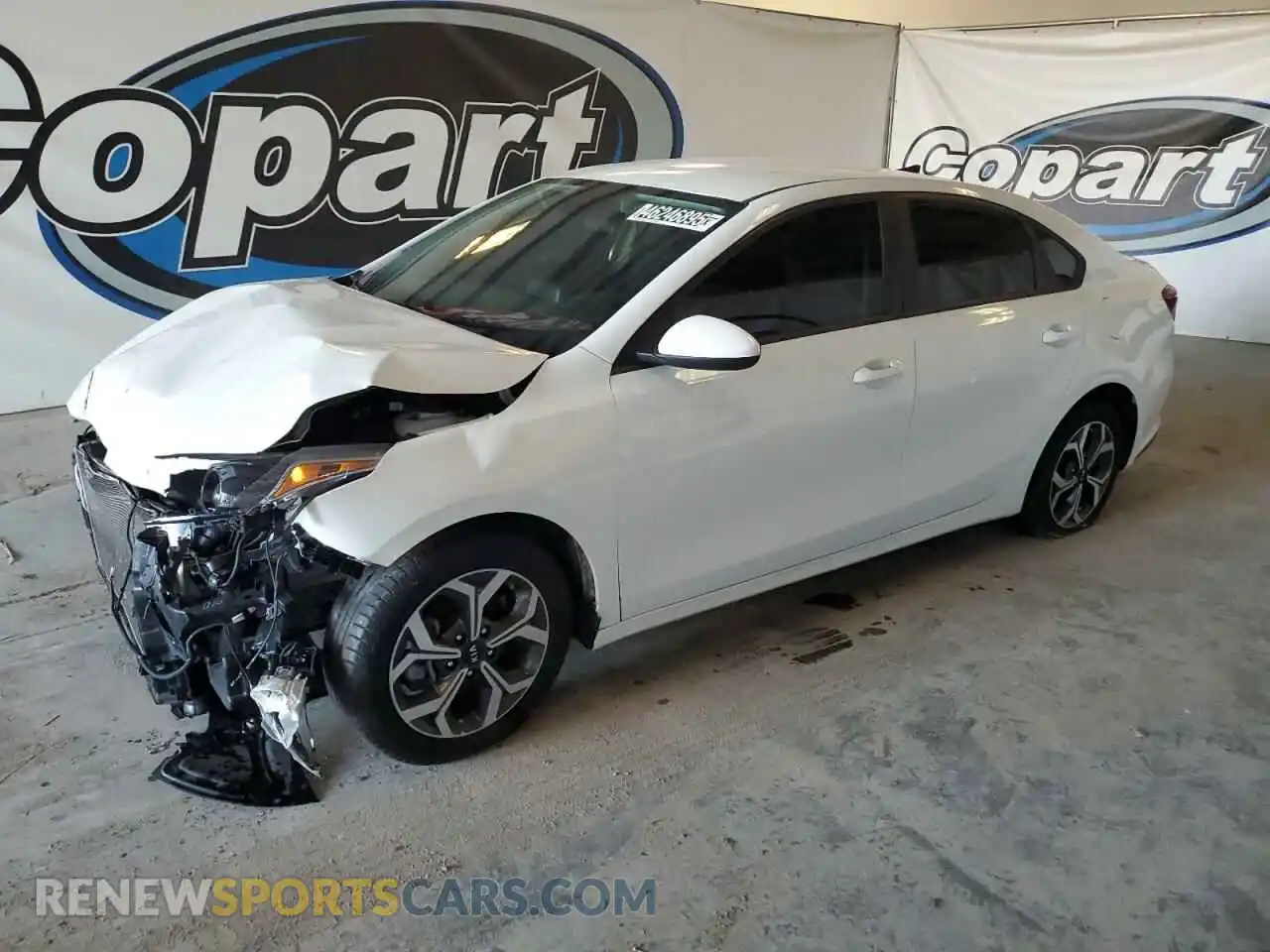 1 Photograph of a damaged car 3KPF24AD9LE261927 KIA FORTE 2020