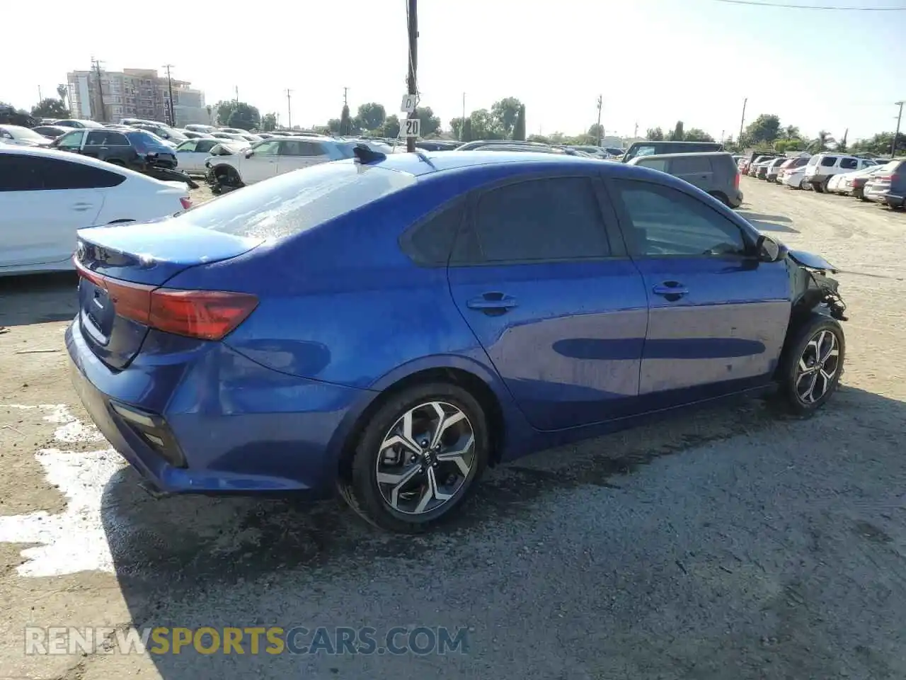 3 Photograph of a damaged car 3KPF24ADXLE209643 KIA FORTE 2020