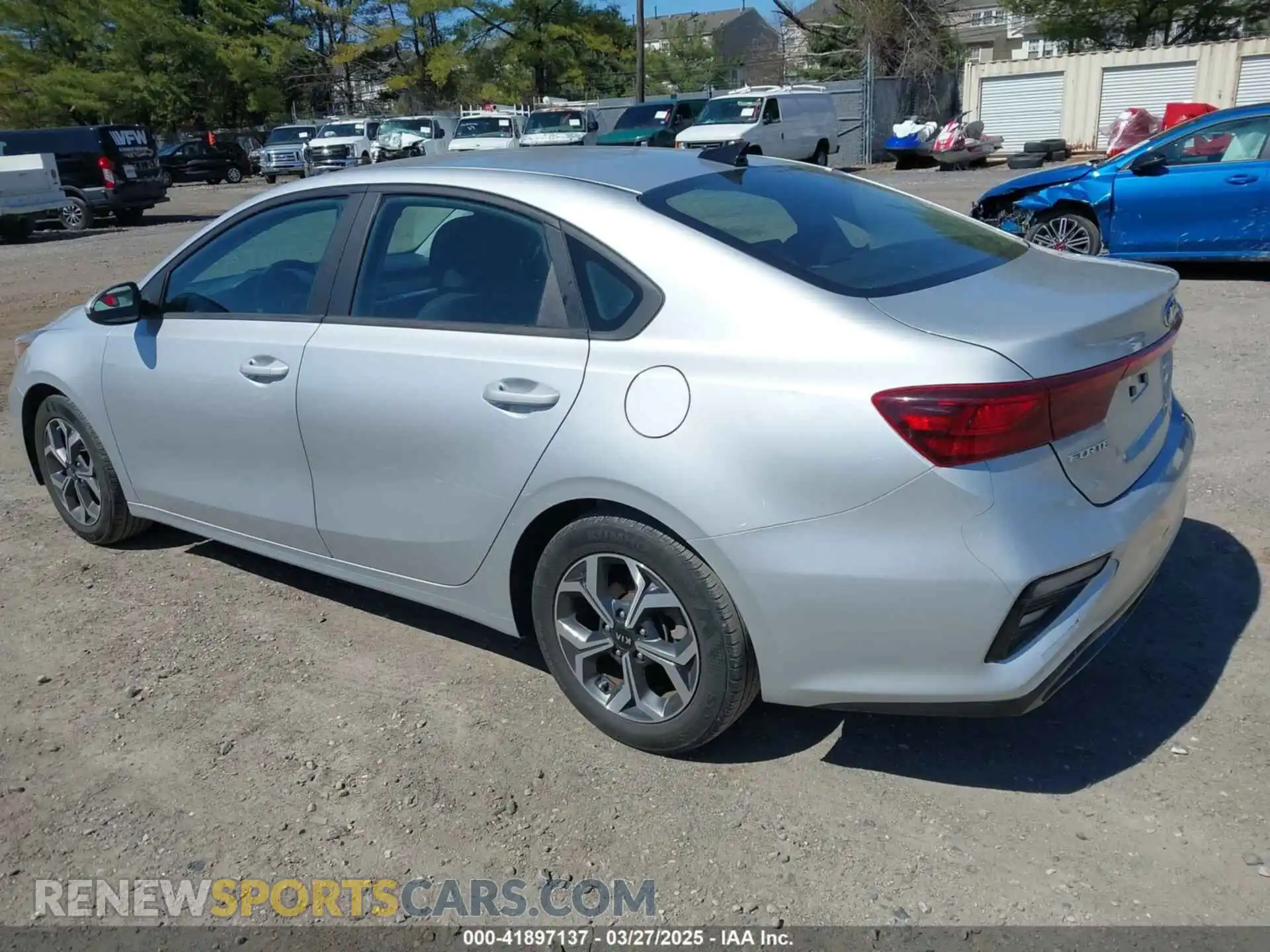 3 Photograph of a damaged car 3KPF24ADXLE223235 KIA FORTE 2020