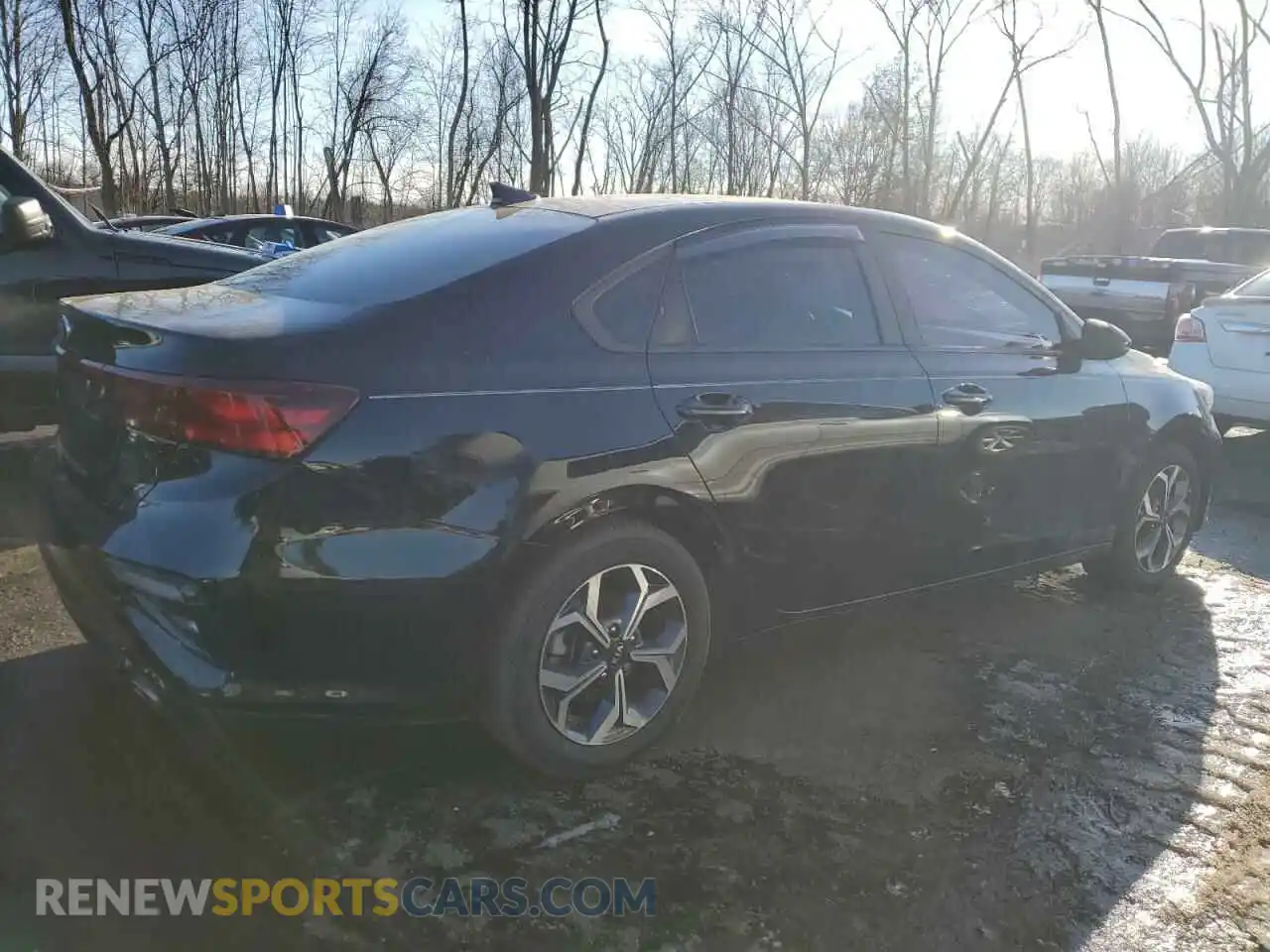 3 Photograph of a damaged car 3KPF24ADXLE241721 KIA FORTE 2020