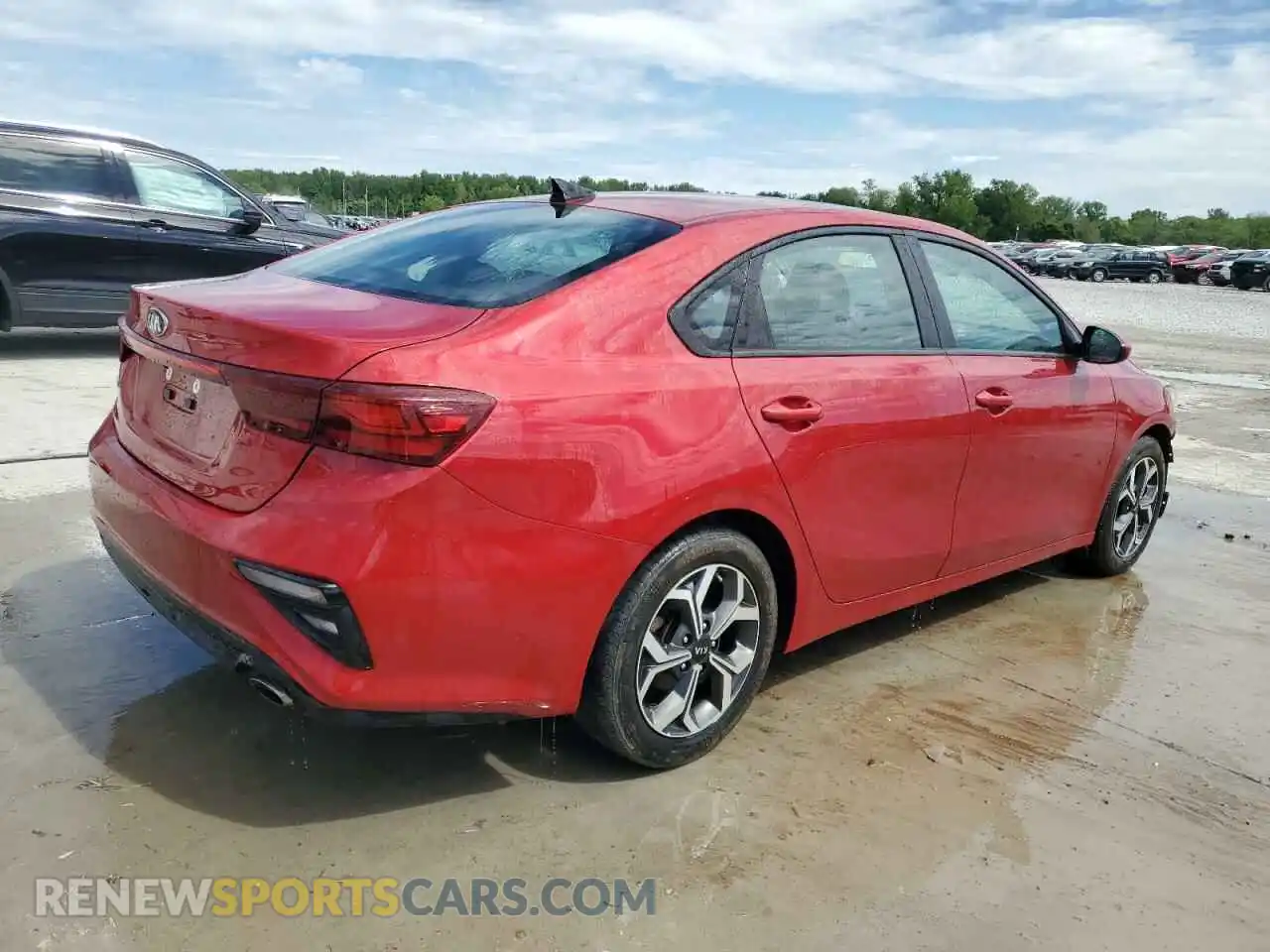3 Photograph of a damaged car 3KPF24ADXLE260625 KIA FORTE 2020