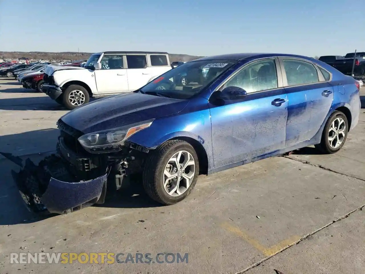 1 Photograph of a damaged car 3KPF24ADXLE262424 KIA FORTE 2020