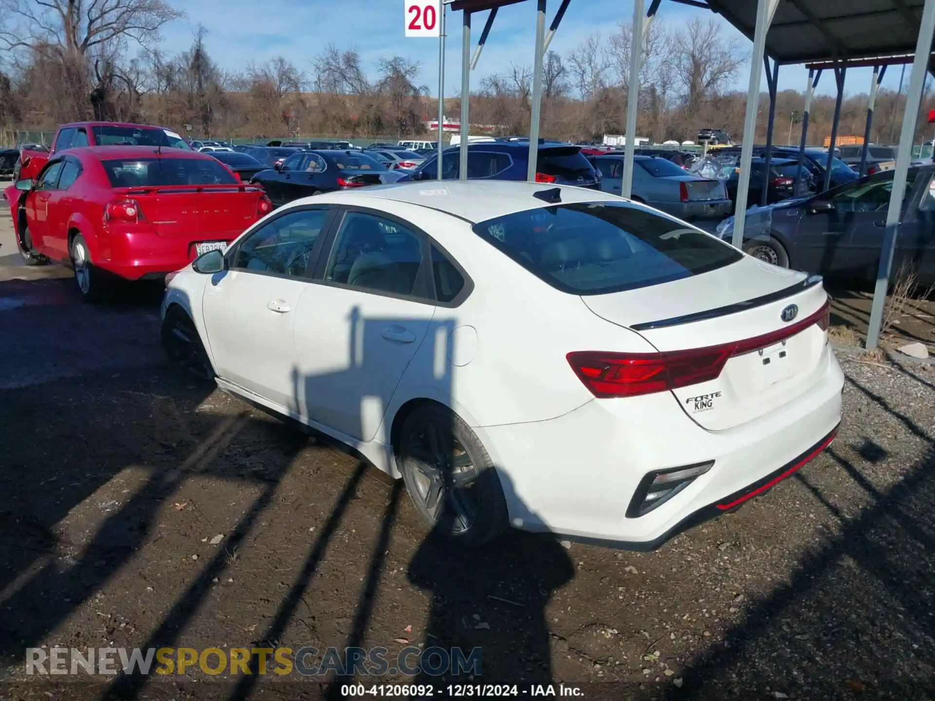 3 Photograph of a damaged car 3KPF34AD0LE152043 KIA FORTE 2020