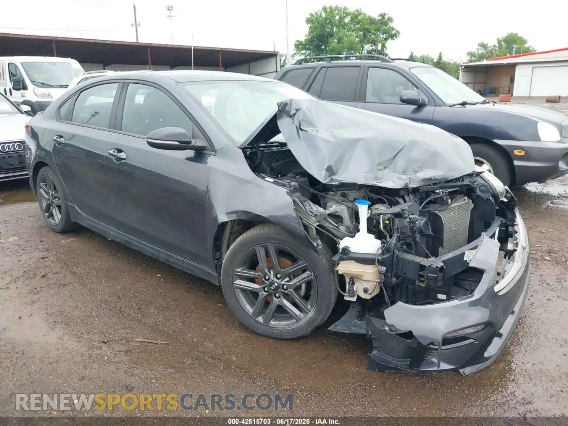 1 Photograph of a damaged car 3KPF34AD1LE139608 KIA FORTE 2020