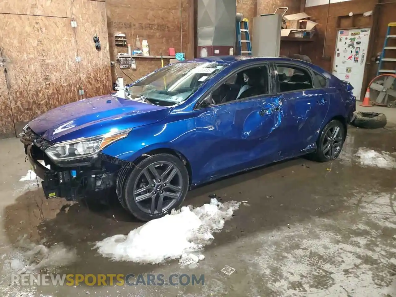 1 Photograph of a damaged car 3KPF34AD1LE240650 KIA FORTE 2020