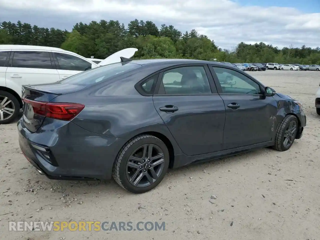 3 Photograph of a damaged car 3KPF34AD1LE251325 KIA FORTE 2020